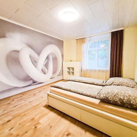 Moderne 3Zimmer Wohnung Mit Balkon Nuremberg ภายนอก รูปภาพ