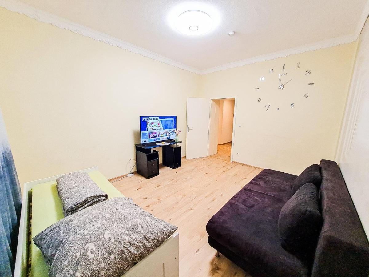 Moderne 3Zimmer Wohnung Mit Balkon Nuremberg ภายนอก รูปภาพ
