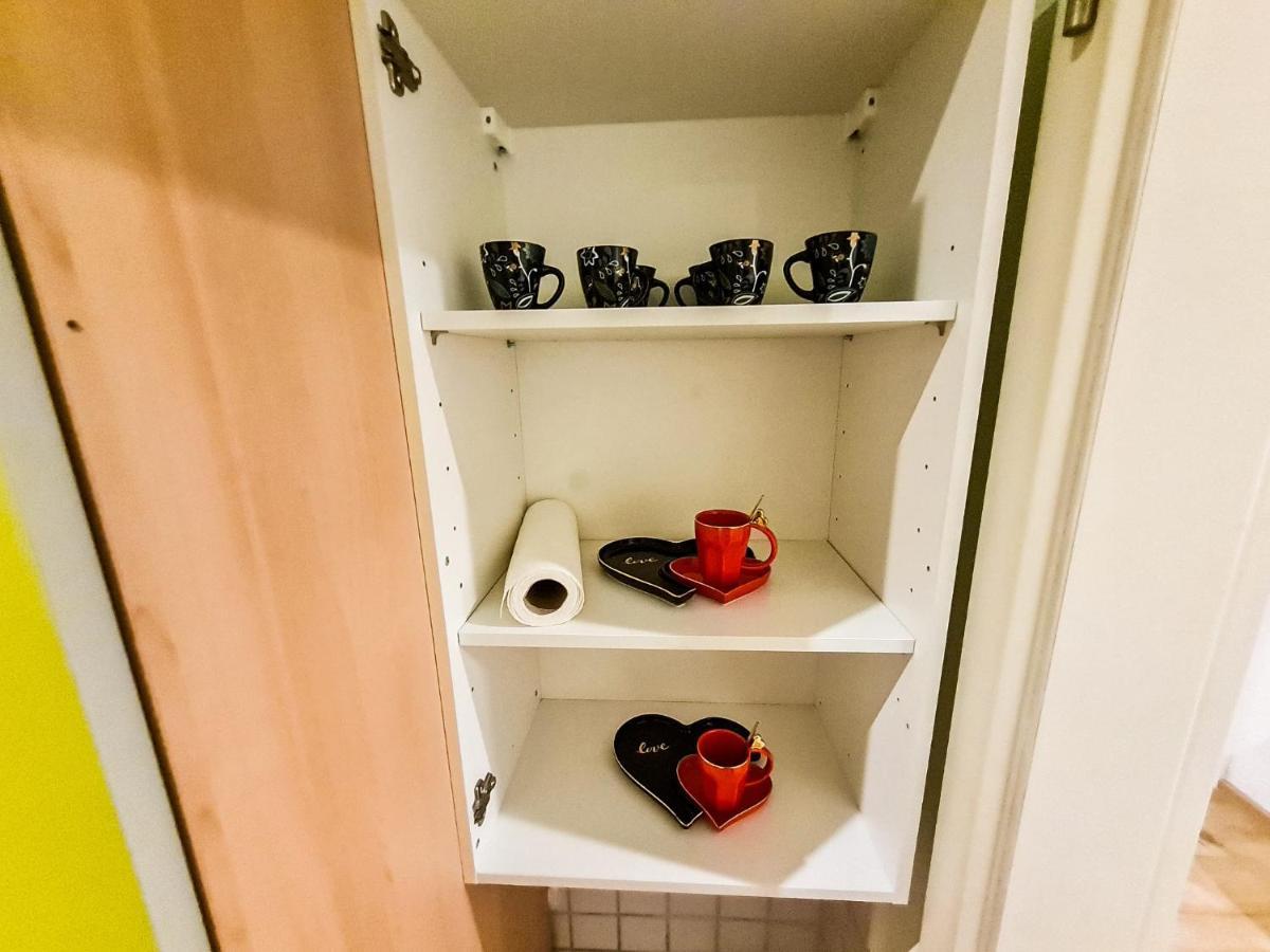 Moderne 3Zimmer Wohnung Mit Balkon Nuremberg ภายนอก รูปภาพ