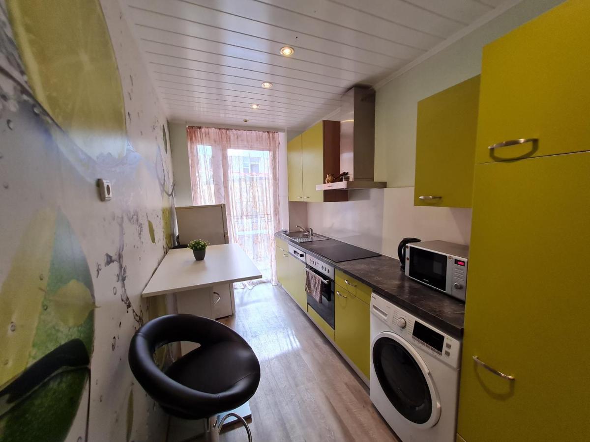 Moderne 3Zimmer Wohnung Mit Balkon Nuremberg ภายนอก รูปภาพ